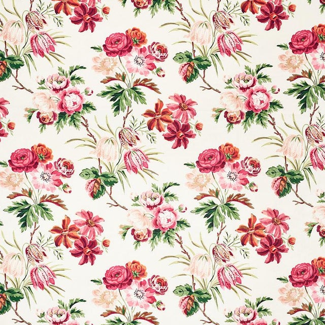 Sample - Schumacher Cecil Chintz Fabric in Rose For Sale