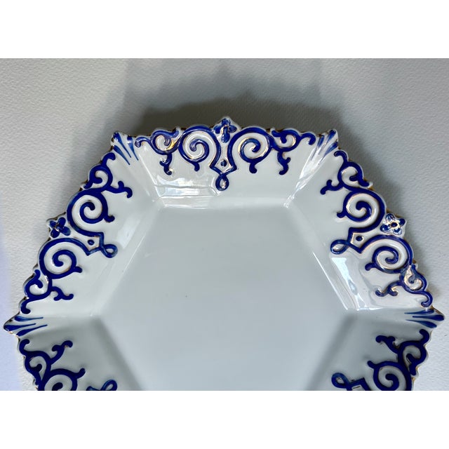 Ceramic Vintage White Hexagonal Ceramic Serving Dish With Cobalt Blue & Gold Trim For Sale - Image 7 of 16