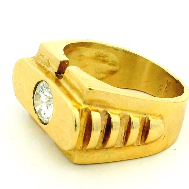 Vintage Modernist 18k Gold Architectural Diamond Ring, Size 8 For Sale - Image 9 of 12