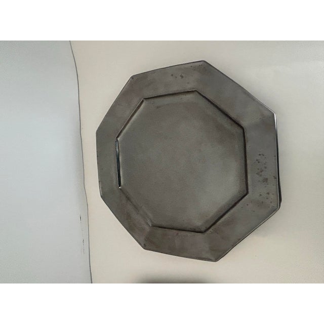 American 1990s Juliska Pewter Stoneware Chargers Set of 4. Discontinued Style. For Sale - Image 3 of 4