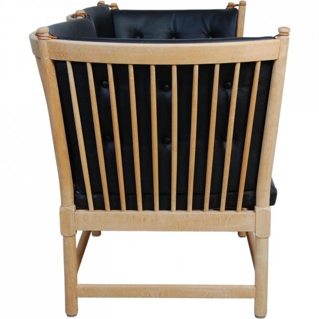 Spoke-Back Sofa in Black Leather from Børge Mogensen, 1970s For Sale - Image 14 of 18