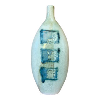 Midcentury Pirjo Nylander Studio Ceramic Vase — Scandinavian Modern Sculptural Form For Sale