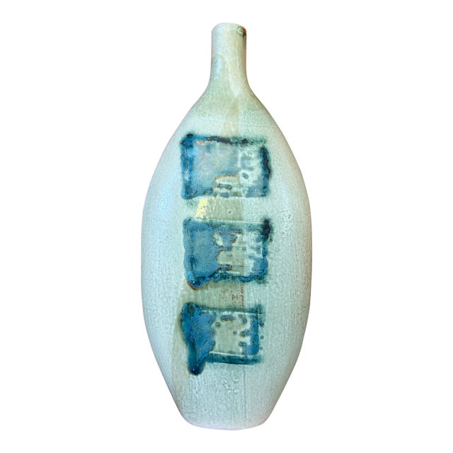 Rare Design Midcentury Pirjo Nylander Studio Ceramic Vase — Scandinavian Modern Sculptural Form For Sale