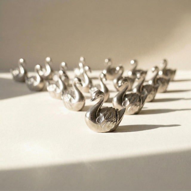 1980s Vintage Metal Swan Place Cards, 1980s, Set of 12 For Sale - Image 5 of 5
