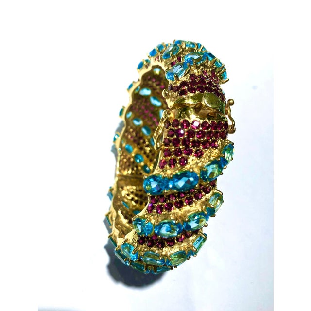 Gemstone Bochic "Capri" Natural Ruby & Blue Topaz Bangle Set In 18K Gold & Silver For Sale - Image 7 of 18