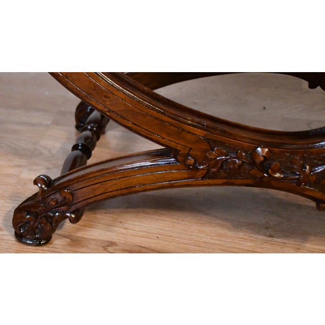 1900 - 1909 1900s Antique French Louis XV Carved Walnut Spring-Seat Window Bench / New Upholstery For Sale - Image 5 of 13