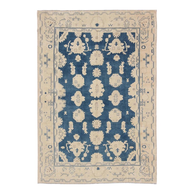 Mid 20th Century Vintage Turkish Oushak Rug With All-Over Design in Royal Blue and Ivory For Sale