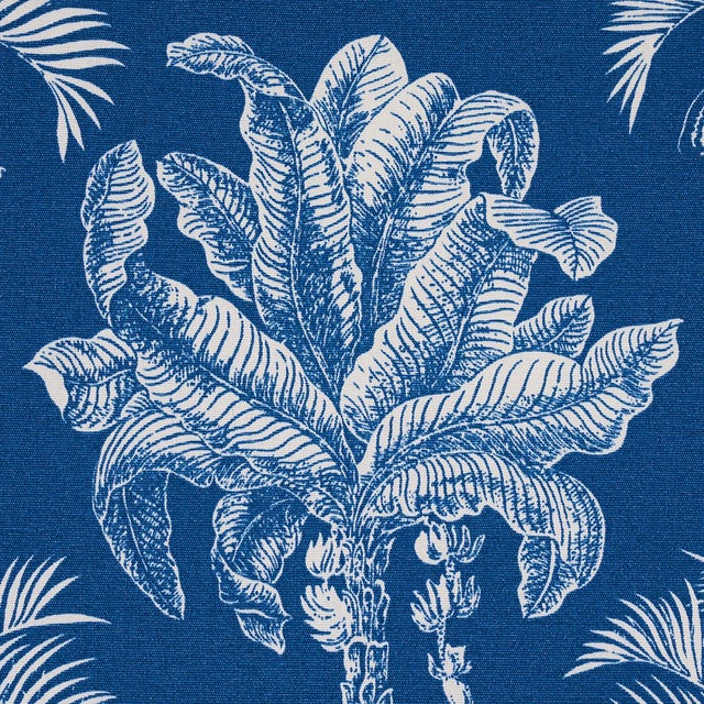 Contemporary Sample - Schumacher Grand Palms Indoor/Outdoor Fabric in Navy For Sale - Image 3 of 5