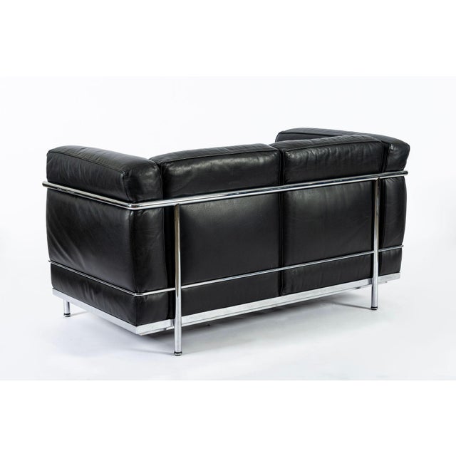 Metal Authentic Cassina Lc2 Black Leather Two-Seat Sofa by Le Corbusier 1994 For Sale - Image 7 of 17