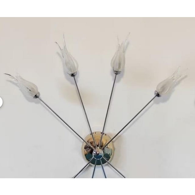 Postmodern Chrome Ceiling Light with Murano Glass Tulip Shades by Aureliano Toso, 1980s For Sale - Image 9 of 11