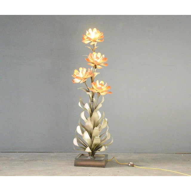 Gold Hollywood Regency Floor Lamp, 1970s For Sale - Image 8 of 8