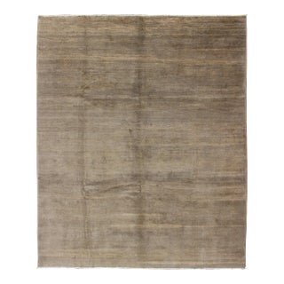 Modern Rug in Neutral Tones With Subdued Design by Keivan Woven Arts For Sale