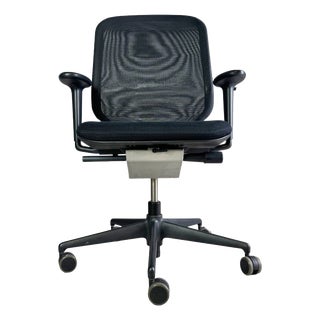 Medapal Office Chair with Armrests from Vitra For Sale