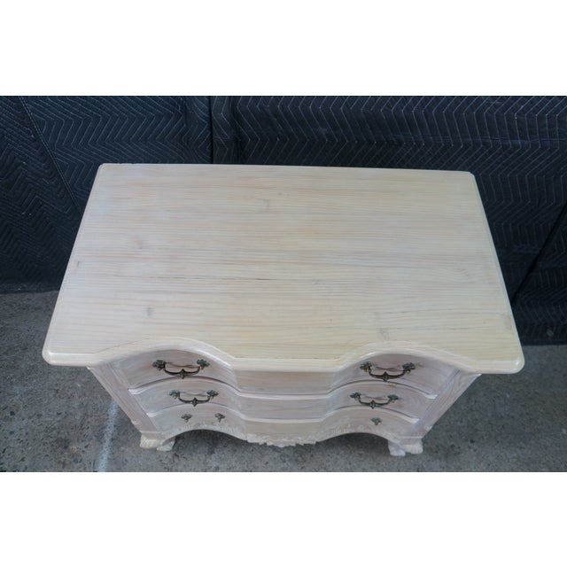 Vintage French Provincial Bleached Oak 3-Drawer Chest Nightstand Commode Dresser For Sale - Image 9 of 18