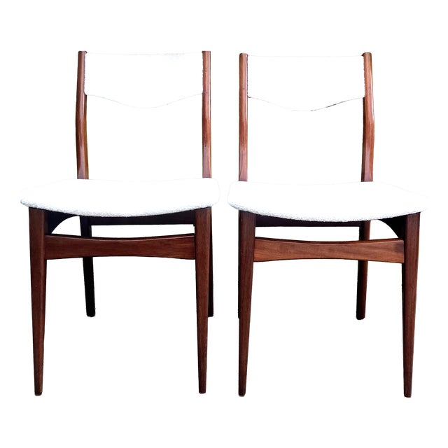 Scandinavian Chairs, 1960s, Set of 2 For Sale