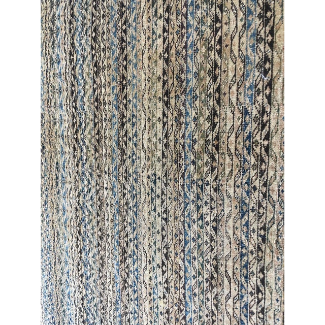 Traditional Antique Persian Feraghan Sarouk Rug For Sale - Image 3 of 9
