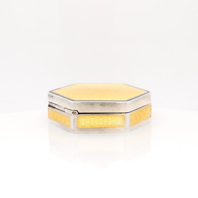 Antique Austrian Art Deco Guilloche Enamel & Sterling Silver Compact / Pill Box For Sale In Philadelphia - Image 6 of 13