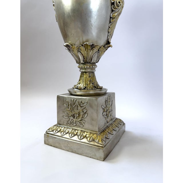 Metal Mid 20th Century Silver-Finished Bronze Lidded Urn – 24" For Sale - Image 7 of 10
