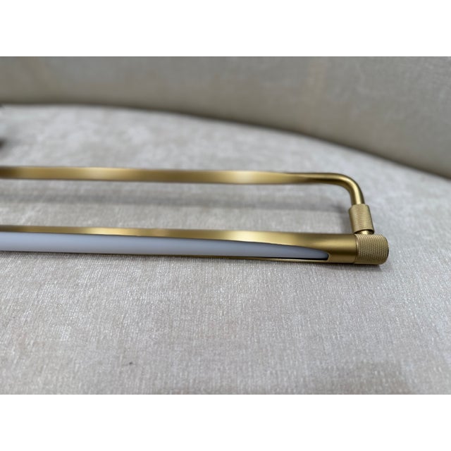 Berkshire 37" Wide Led Picture Light For Sale - Image 4 of 5
