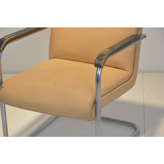 B 97 Free-Swinging Chair by Anton Lorenz for Thonet, 1930s For Sale - Image 11 of 17