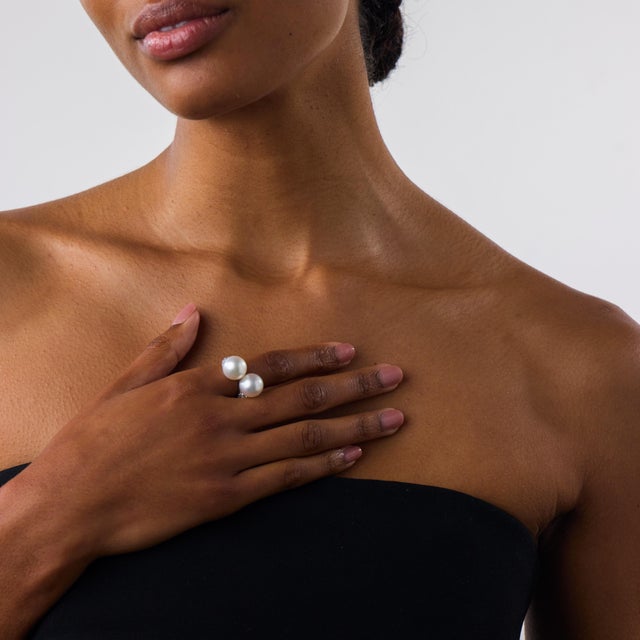 This elegant French vintage cultured pearl and diamond Toi Et Moi ring is a sophisticated 1980’s design, beautifully...