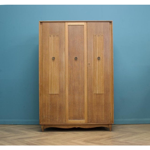 Mid-Century Limed Oak Triple Door Wardrobe, 1950s For Sale - Image 10 of 10