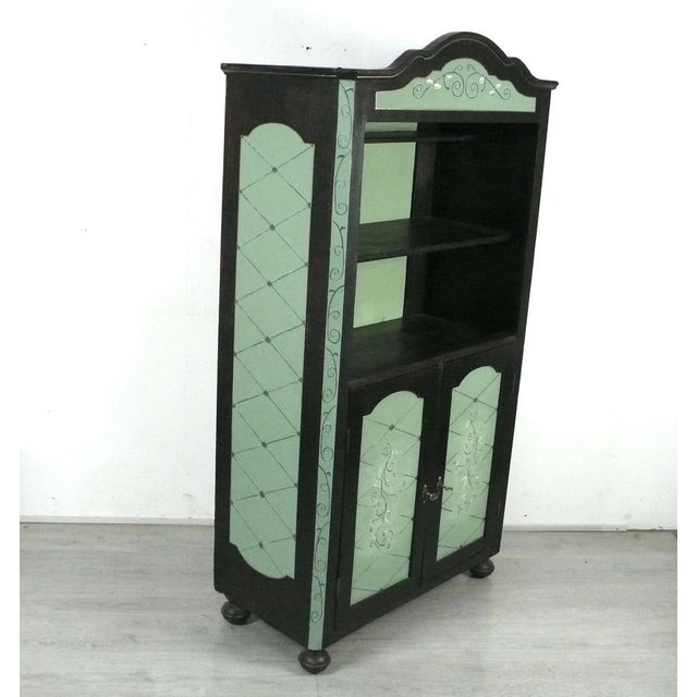 Rustic Small Buffet China Cabinet in Dark Walnut and Green, 1850s For Sale - Image 3 of 9