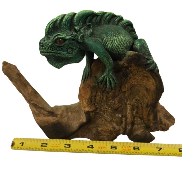 Green Iguana Lizard Sculpture Wood Hand Sculpted Reptile Home Decor Collectible -measures about 8" side to side. 5.5" tall...