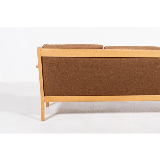 Wood Mid-Century Sofa Model GE55 by Hans Wegner for Getama For Sale - Image 7 of 10