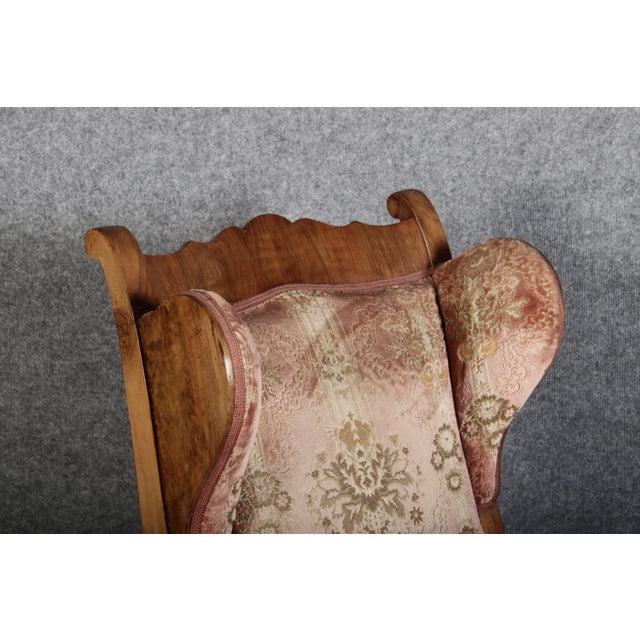 Antique Biedermeier Armchair in Walnut, 19th Century For Sale - Image 10 of 18