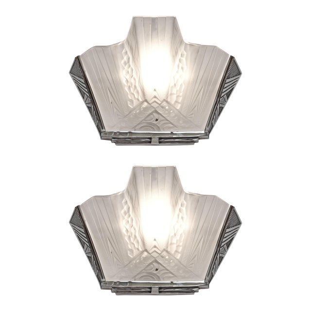 A Pair French Art Deco Wall Sconces by Hettier Et Vincent & Muller Freres 1930 France - 3 Pairs Available For Sale