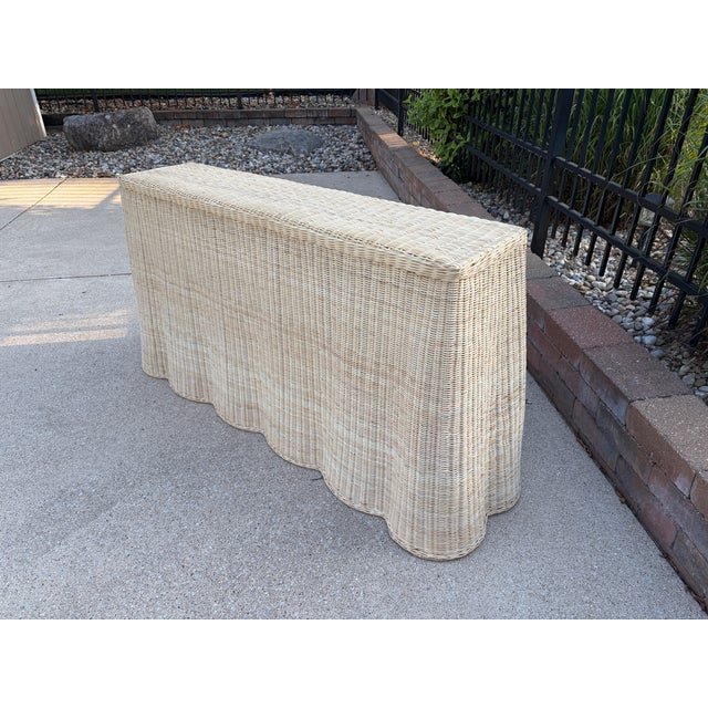 Wicker Rattan Scalloped Console Table in the Palm Beach Style For Sale - Image 4 of 12