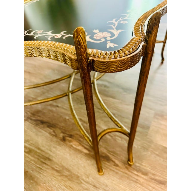 Vintage Chinoiserie Black Lacquer & Gold Floral Tray Top Coffee Table For Sale - Image 4 of 10