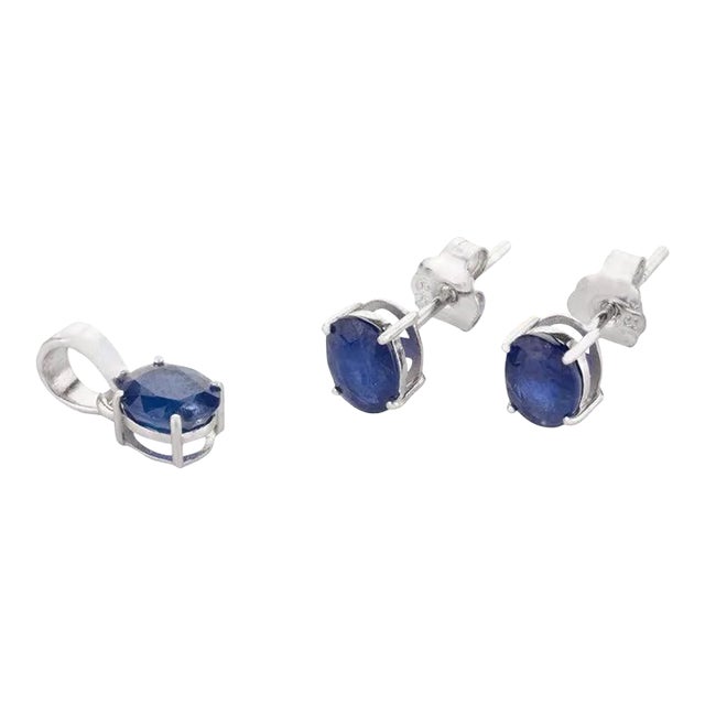 18k White Gold Oval Cut Sapphire Jewelry Set Ring Size 7 & Earrings - 3 Pieces For Sale
