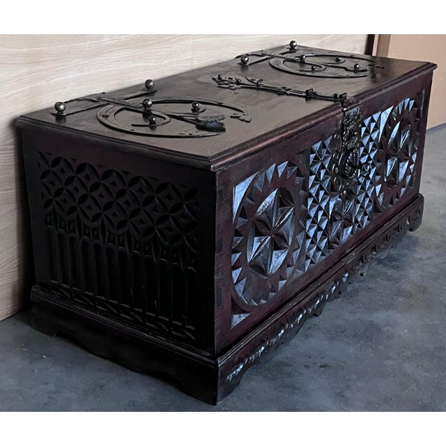 19th Century Italian Carved Cassone Trunk with Original Hardware, 1890s For Sale - Image 18 of 18