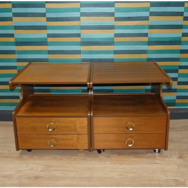 Walnut Record Player Side Table on Casters, 1970s For Sale - Image 12 of 14