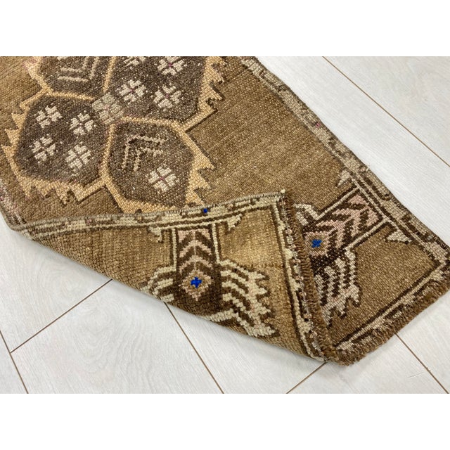 1960s Geometric Turkish Handknotted Carpet For Sale - Image 4 of 5