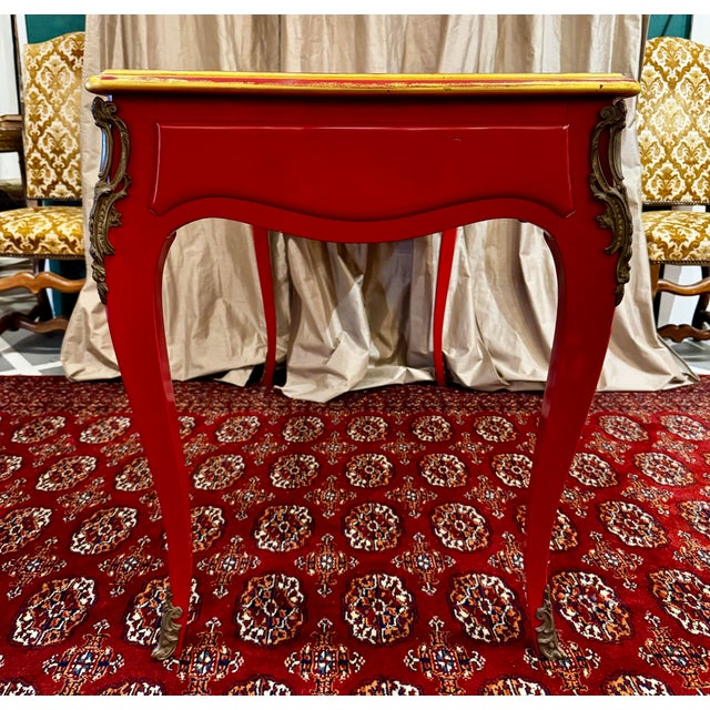 Louis XV Red Lacquered Writing Desk For Sale - Image 4 of 9
