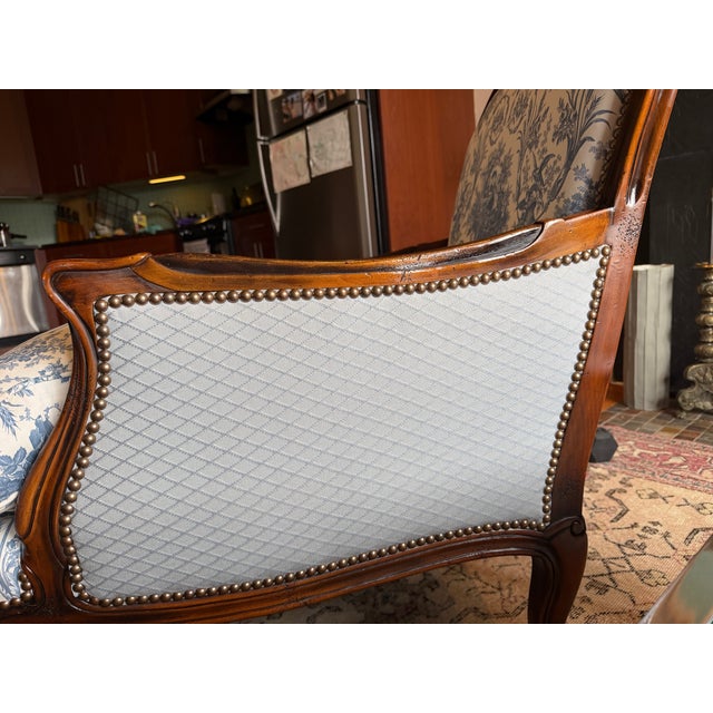 2020s Old Hickory Tannery Louis XV Bergère – Designer Toile & Down-Filled For Sale - Image 5 of 18