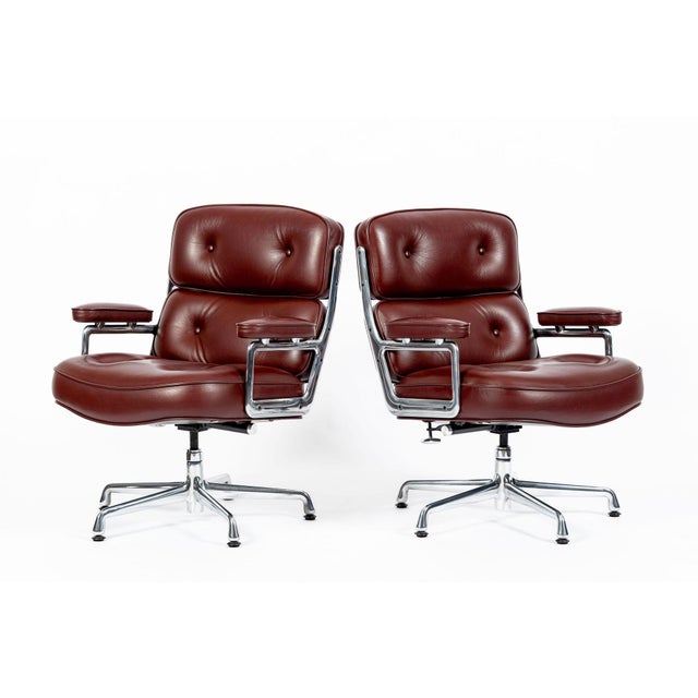 Mid-Century Modern Pair Eames Herman Miller Time Life Lobby Red Leather Office Chairs For Sale - Image 3 of 13