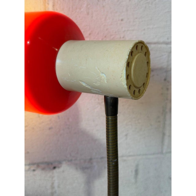 Red Gooseneck Table Lamp With Adjustable Shade Space Age Mid-Century Modern 1970s For Sale In Los Angeles - Image 6 of 10