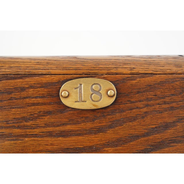 Mid 20th Century Reclaimed Gothic 5 Ft. Oak Church Pew Bench For Sale - Image 6 of 10