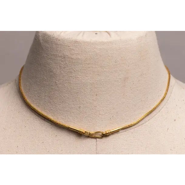 Metal 1990s 22K Gold Navratna Reversible Pendant Necklace For Sale - Image 7 of 7