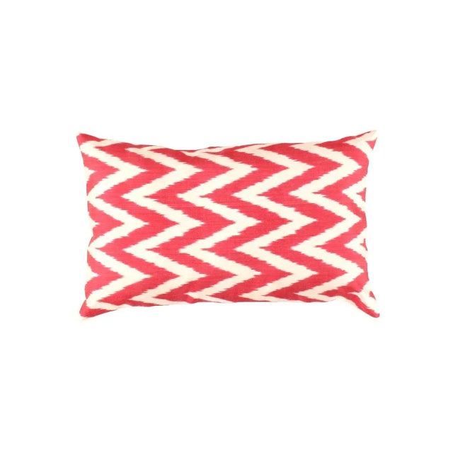 Contemporary Contemporary Pasargad Pink Zig Zag Silk Ikat Pillow - 16"x24" For Sale - Image 3 of 3