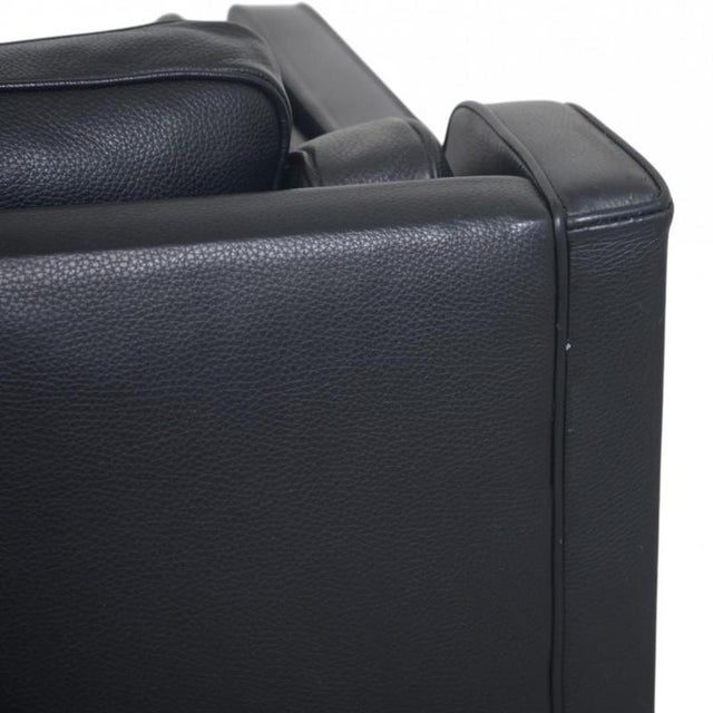 Vintage 2212 Two-Seater Sofa in Black Leather by Børge Mogensen, 1980s For Sale - Image 17 of 18
