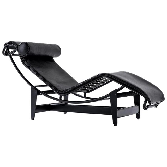 LC4 Black Chaise Lounge by Le Corbusier for Cassina For Sale