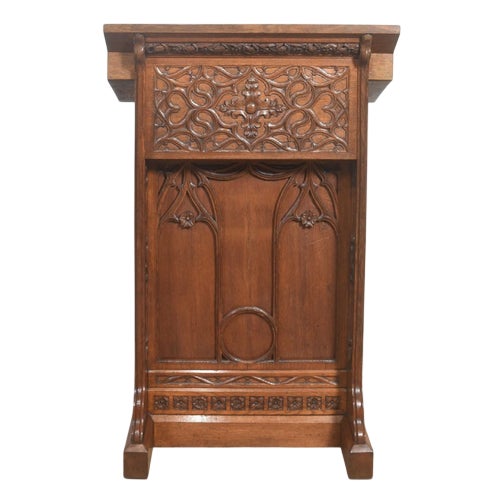 Gothic Revival Style Buffet in Carved Oak, 1890s For Sale