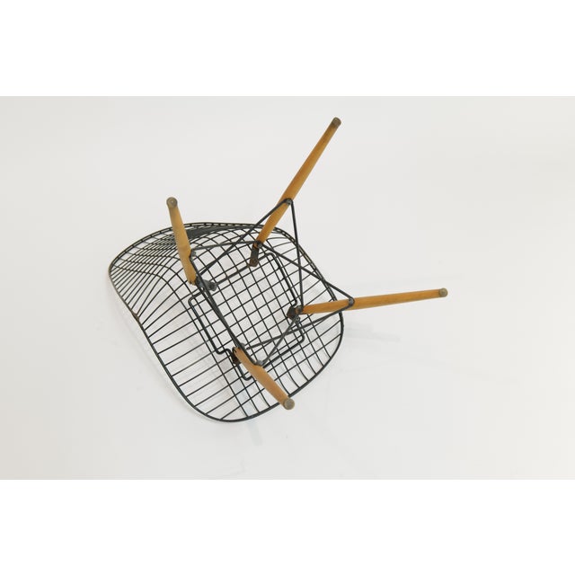 Eames Dowel Leg Wire Chair for Herman Miller, 1950s For Sale - Image 11 of 18