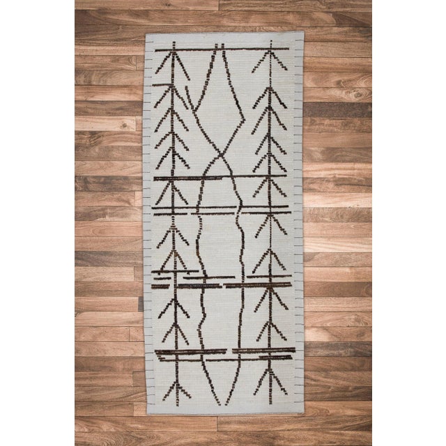 Brown & Beige 21st Century Modern Moroccan Style Wool Rug 2'9" X 6'9" For Sale In Houston - Image 6 of 6