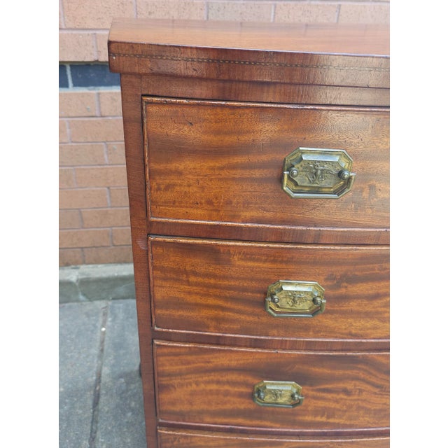 Brown 18th Century Satin Mahogany Hepplewhite Bow Front Chest of Drawers Commode For Sale - Image 8 of 12